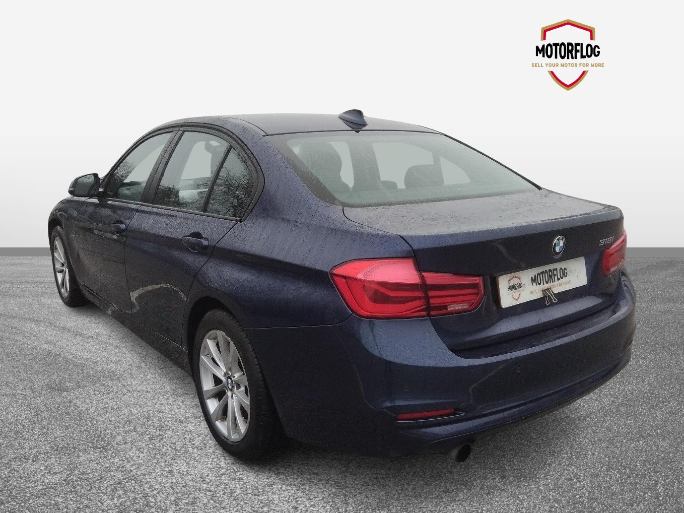 Bmw 318i SE - Image 3