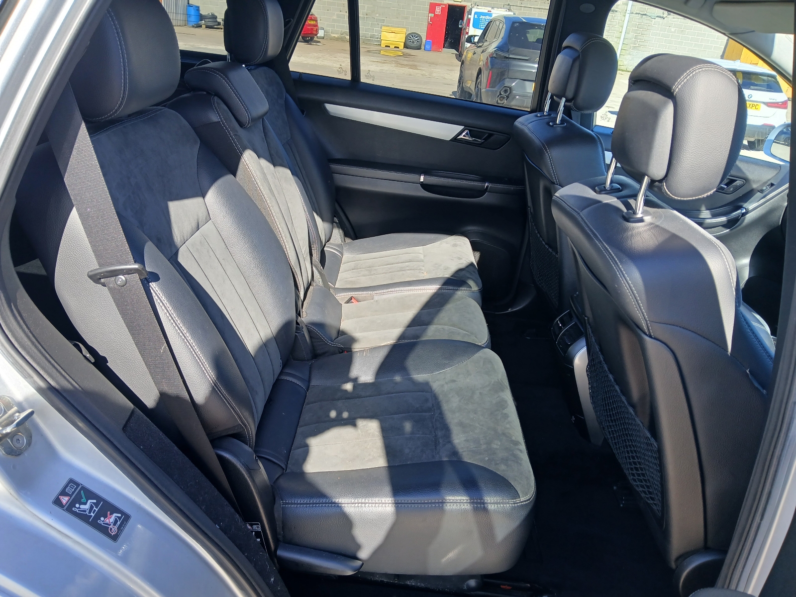 Mercedes R320 Sport Cdi Auto - Image 9
