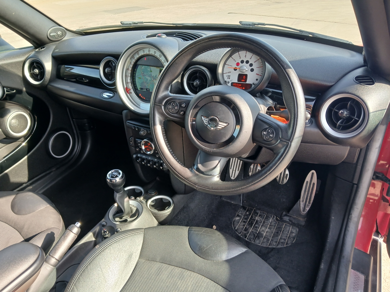 Mini Cooper S - Image 8
