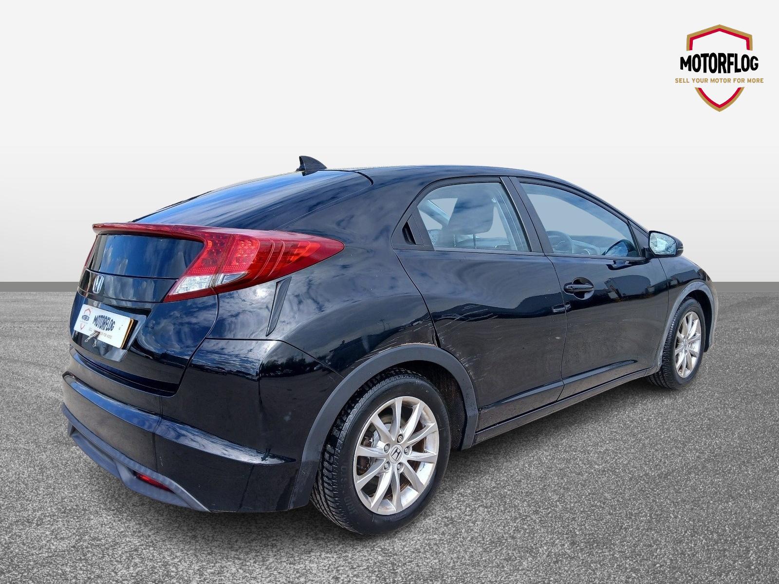 Honda Civic I-vtec S - Image 5