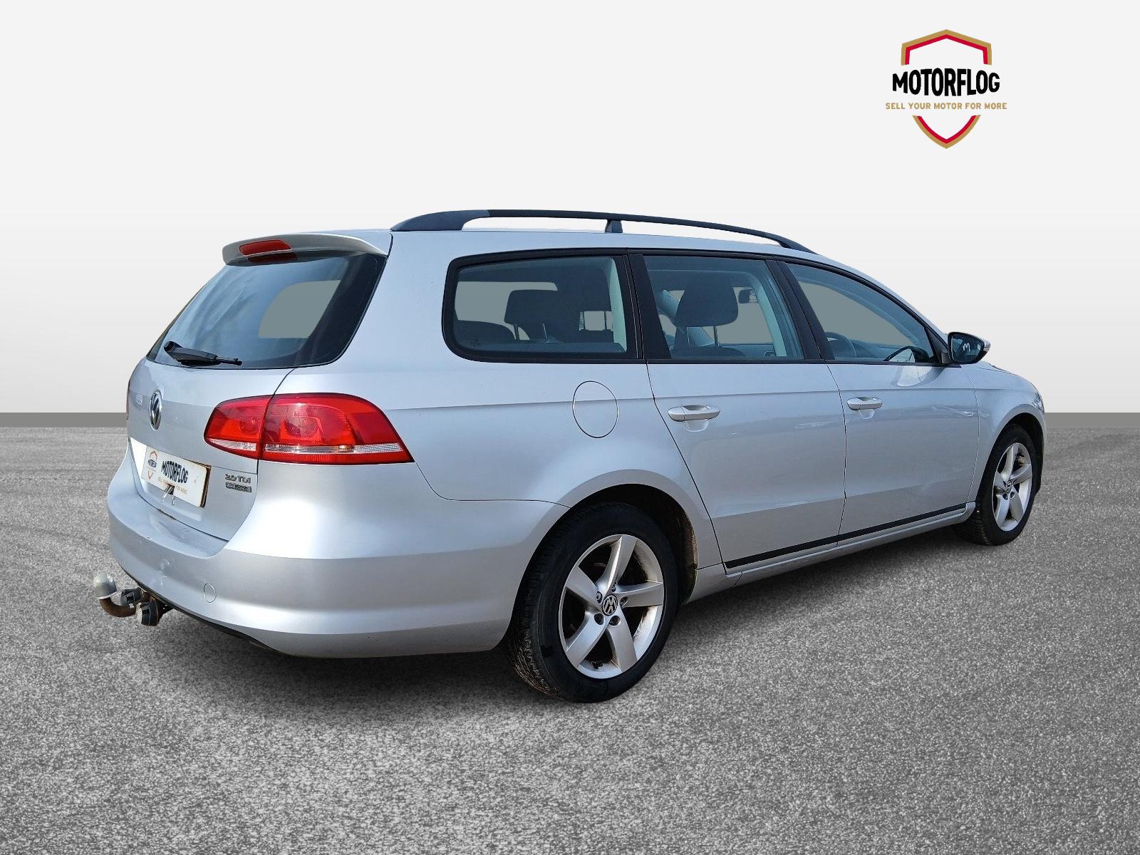 Volkswagen Passat S Bluemotion Technology TDI - Image 5