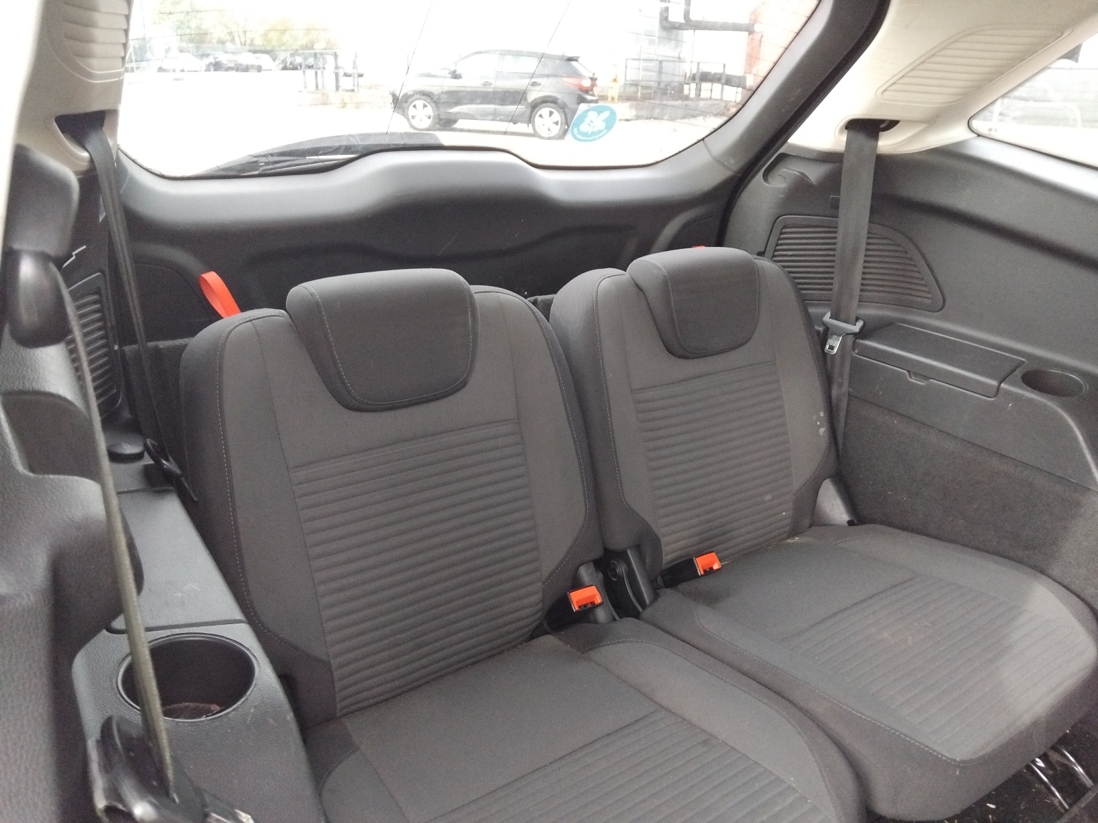 Ford Grand C-max Titanium Tdci - Image 9