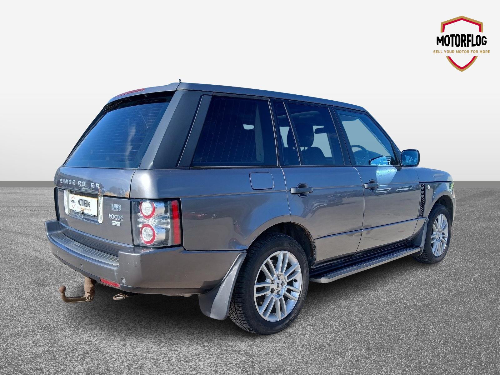 Land Rover Range Rover Vogue TDV8 Auto - Image 5