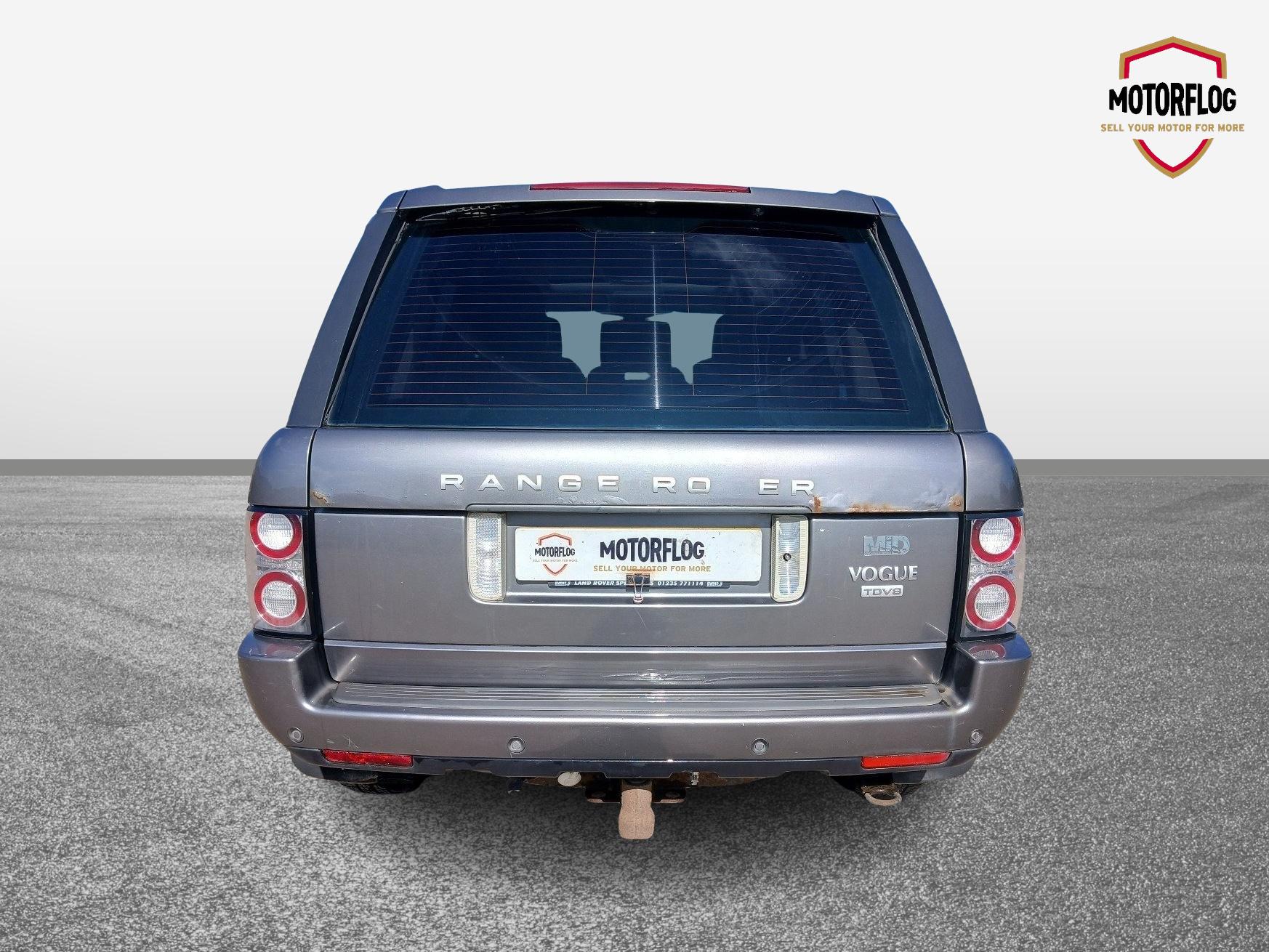 Land Rover Range Rover Vogue TDV8 Auto - Image 7