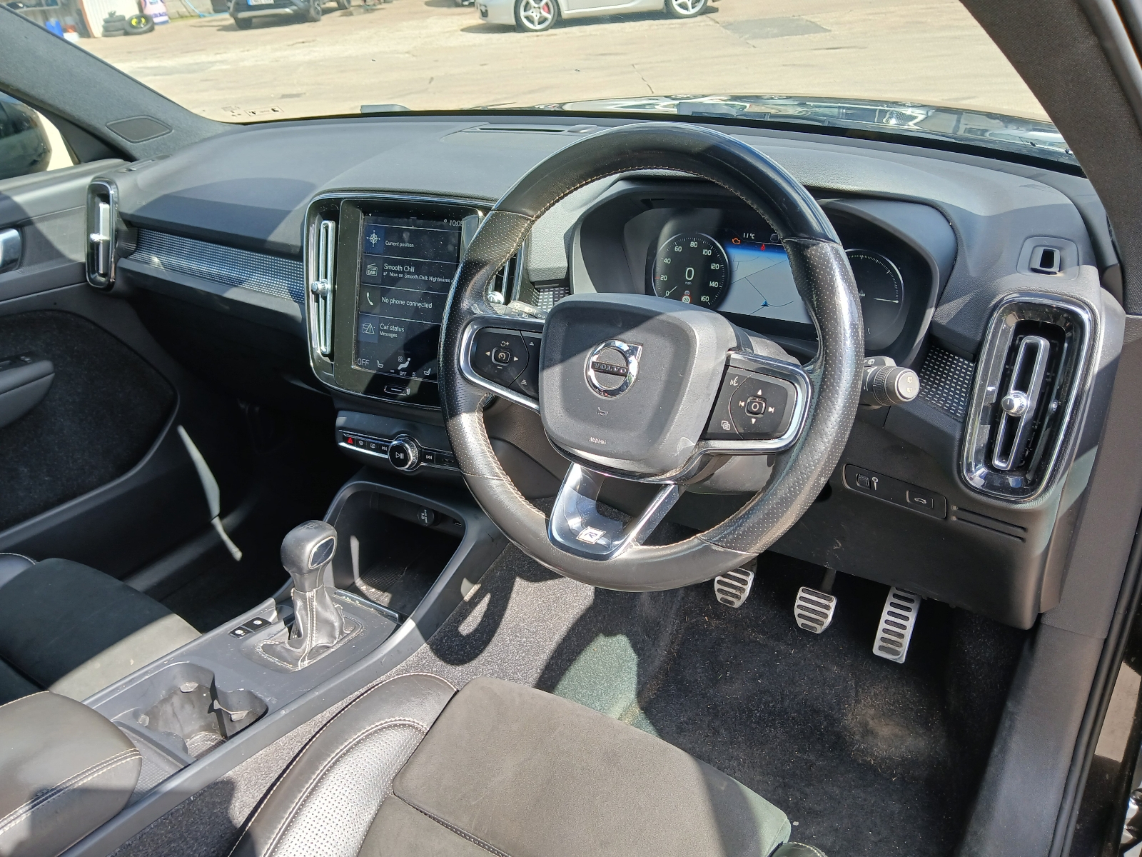 Volvo Xc40 R-design D3 - Image 8