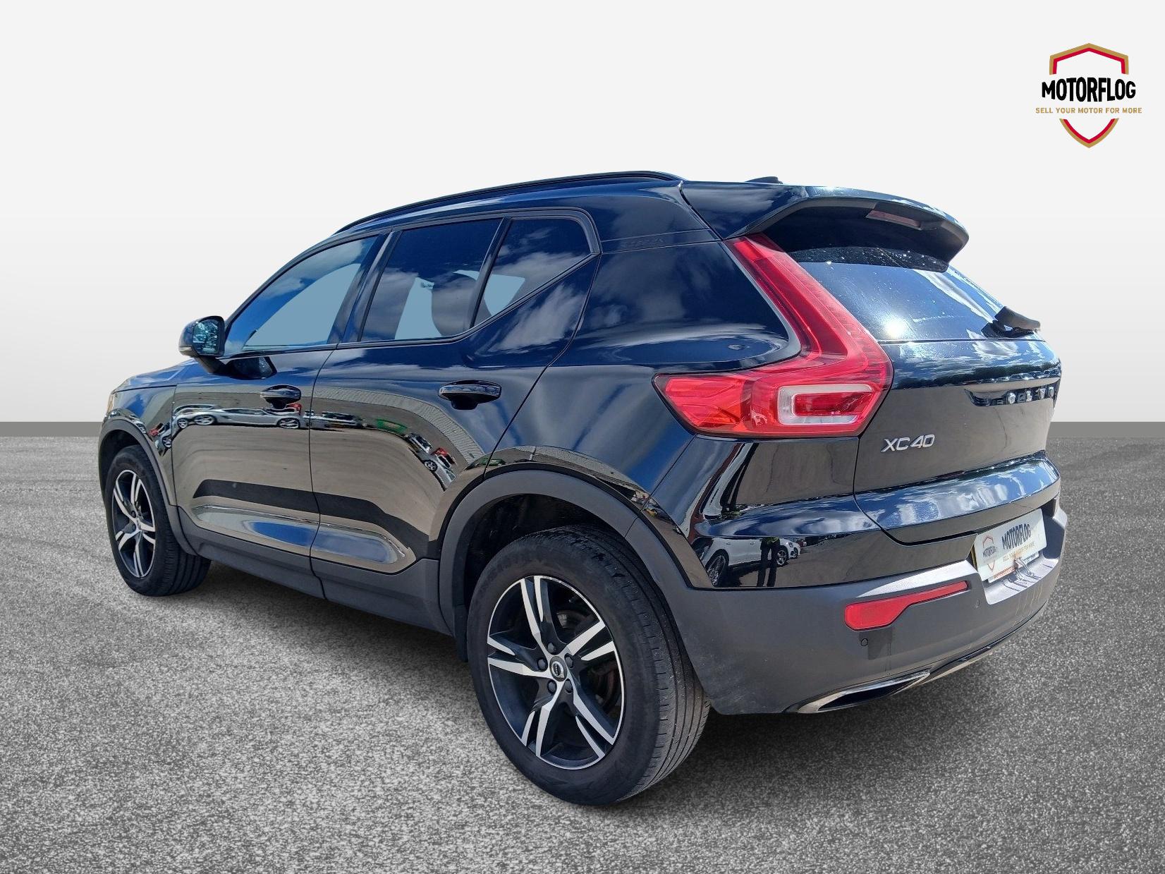 Volvo Xc40 R-design D3 - Image 3