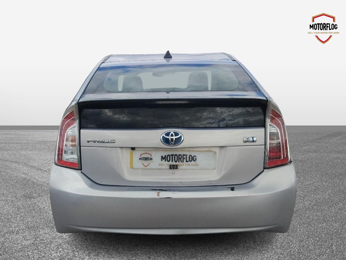 Toyota Prius Hybrid - Image 7