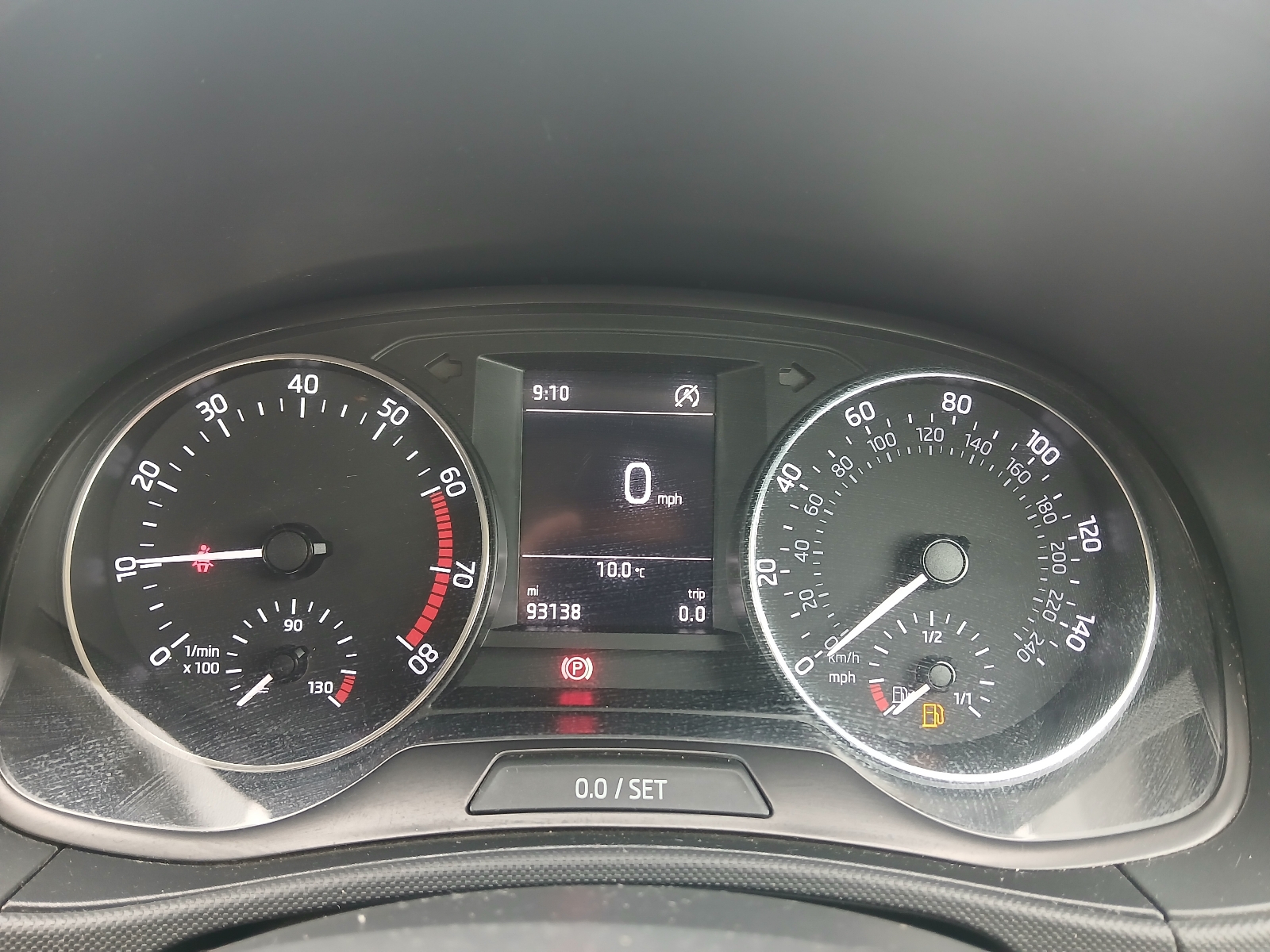 Skoda Fabia Colour Edition Tsi - Image 9