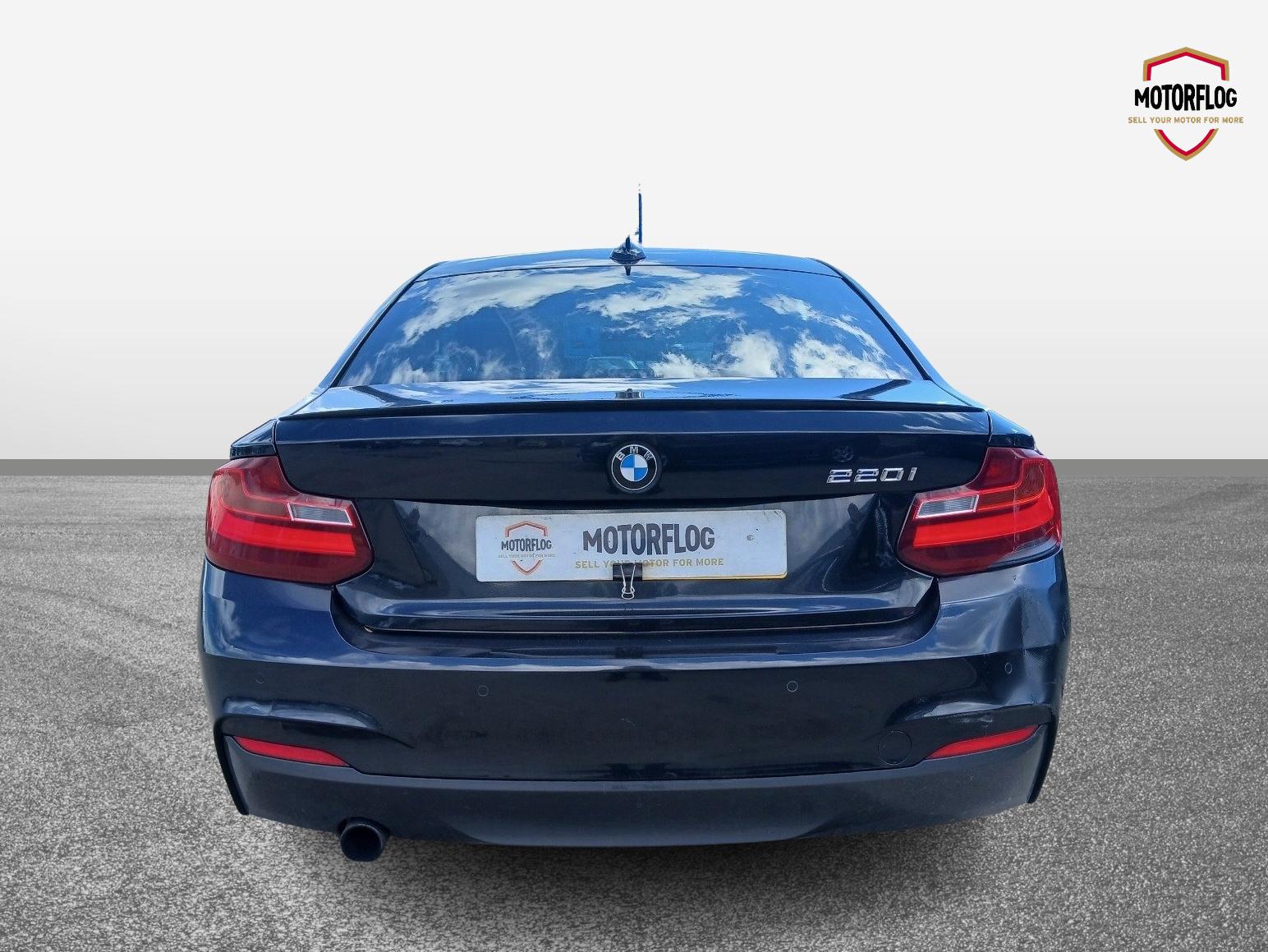 Bmw 220i M Sport - Image 7