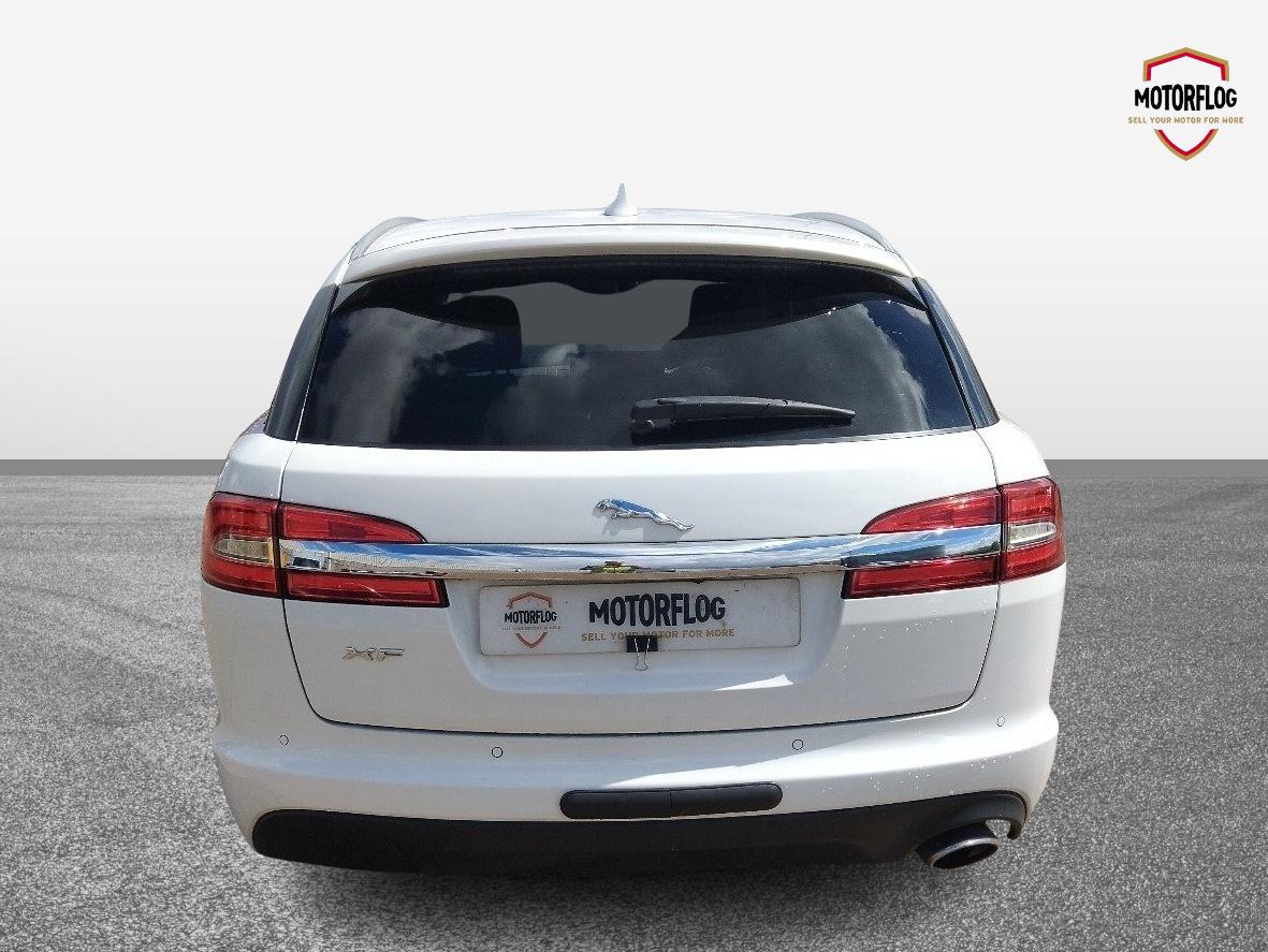 Jaguar Xf Sport Sportbrake D Auto - Image 7