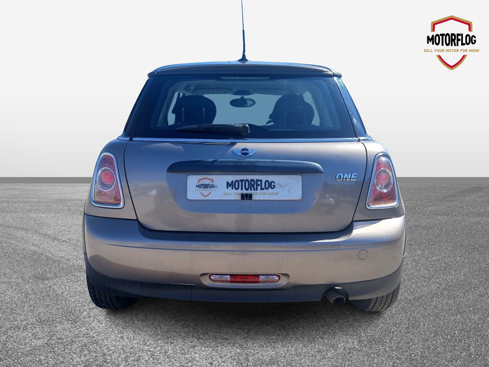 Mini One - Image 7