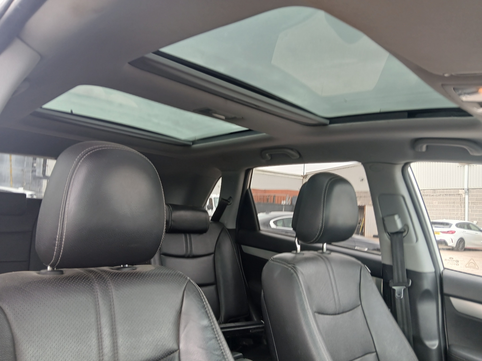 Kia Sorento Kx-3 Crdi 4x4 - Image 9
