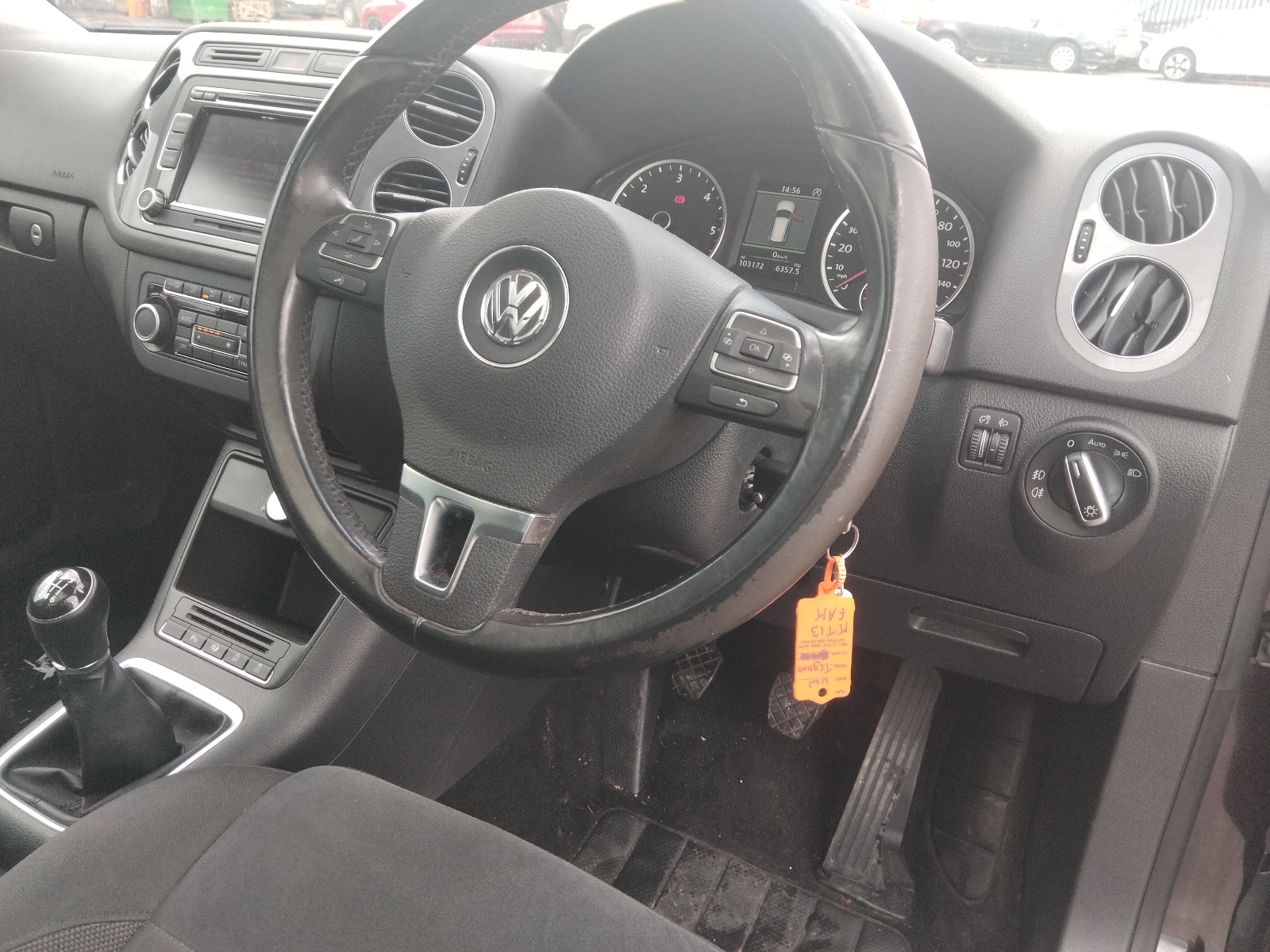 Volkswagen Tiguan SE TDI Bluemotion Technology 4motion - Image 8
