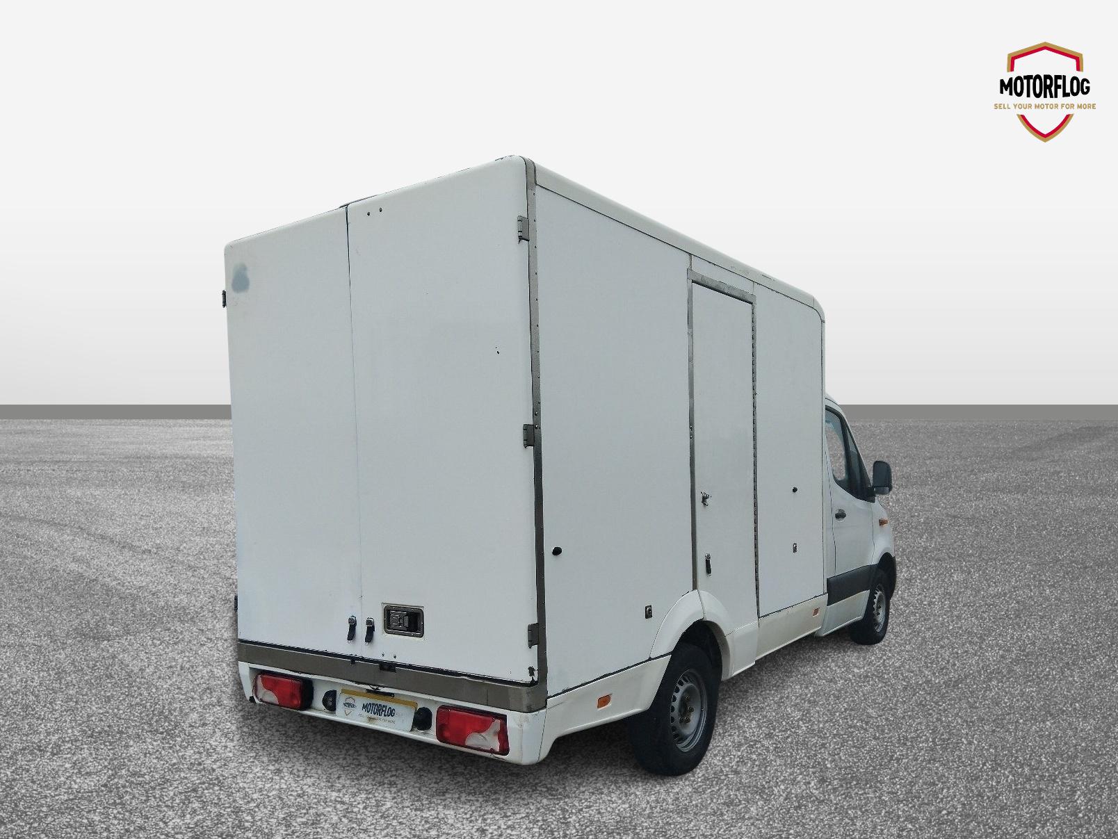 Mercedes-Benz Sprinter 315 Progressive Cdi - Image 5