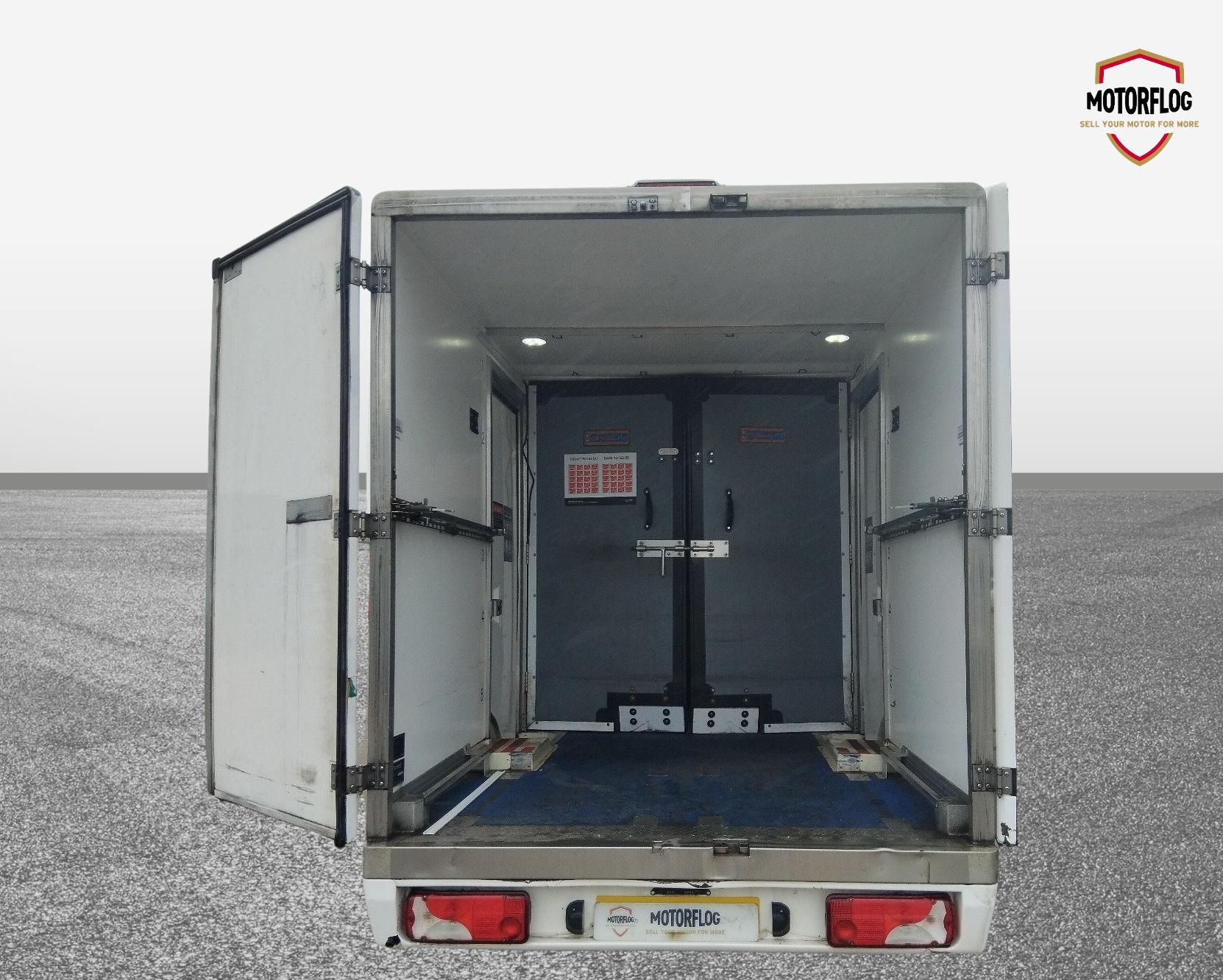 Mercedes-Benz Sprinter 315 Progressive Cdi - Image 8