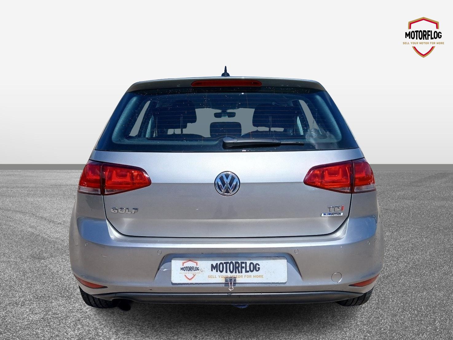 Volkswagen Golf Match Edition TDI Bluemotion Technology - Image 7