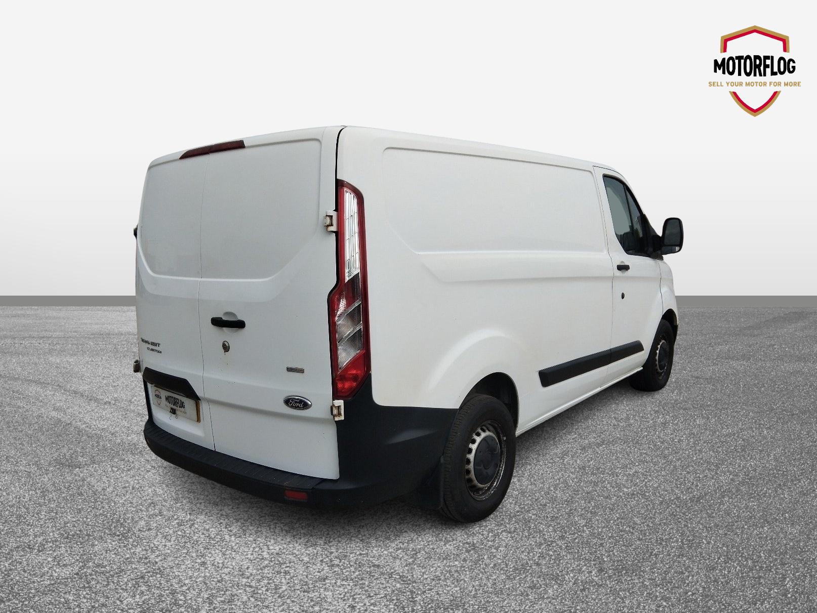 Ford Transit Custom 300 Base - Image 5
