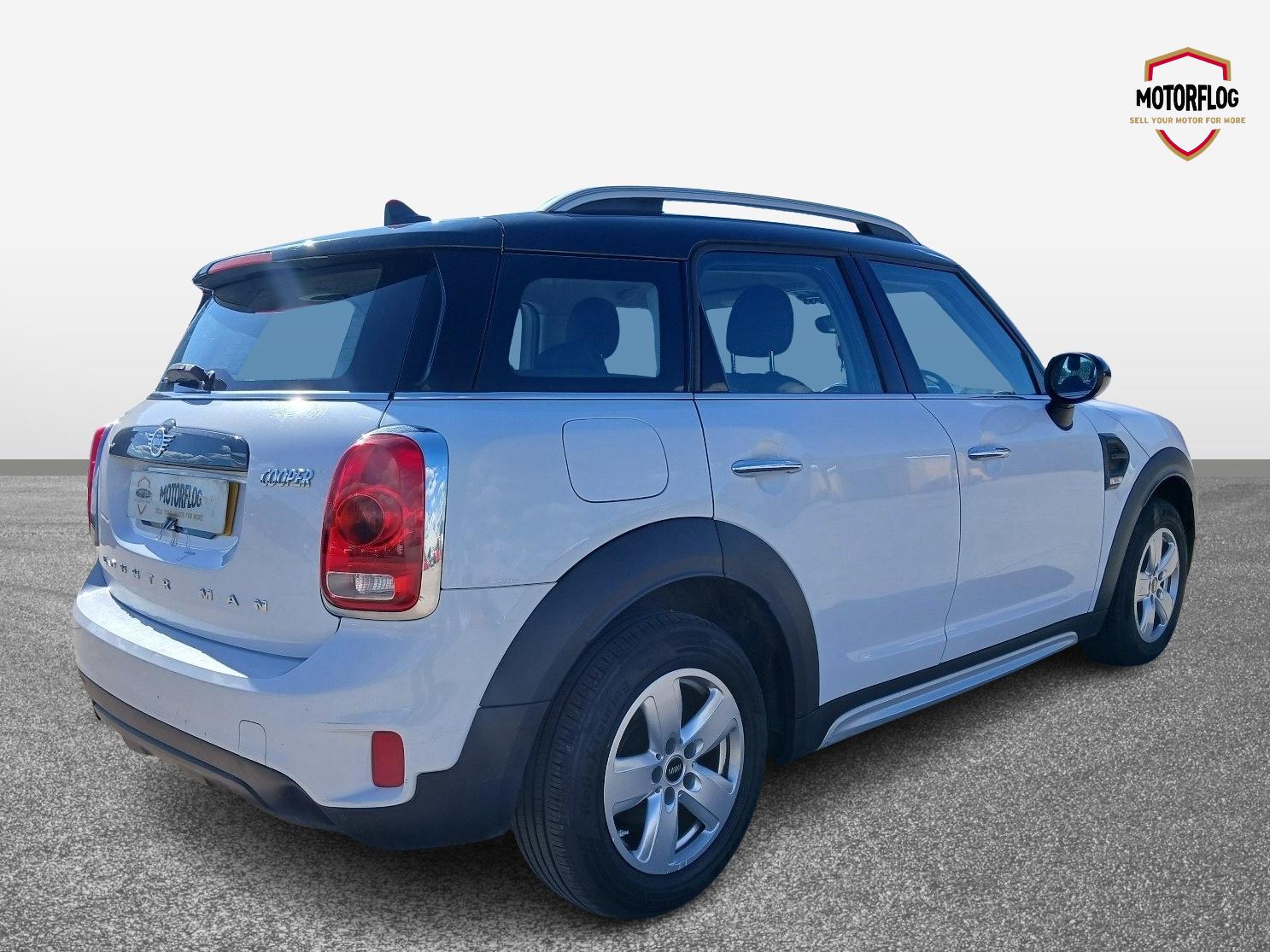 Mini Countryman Cooper Classic - Image 5
