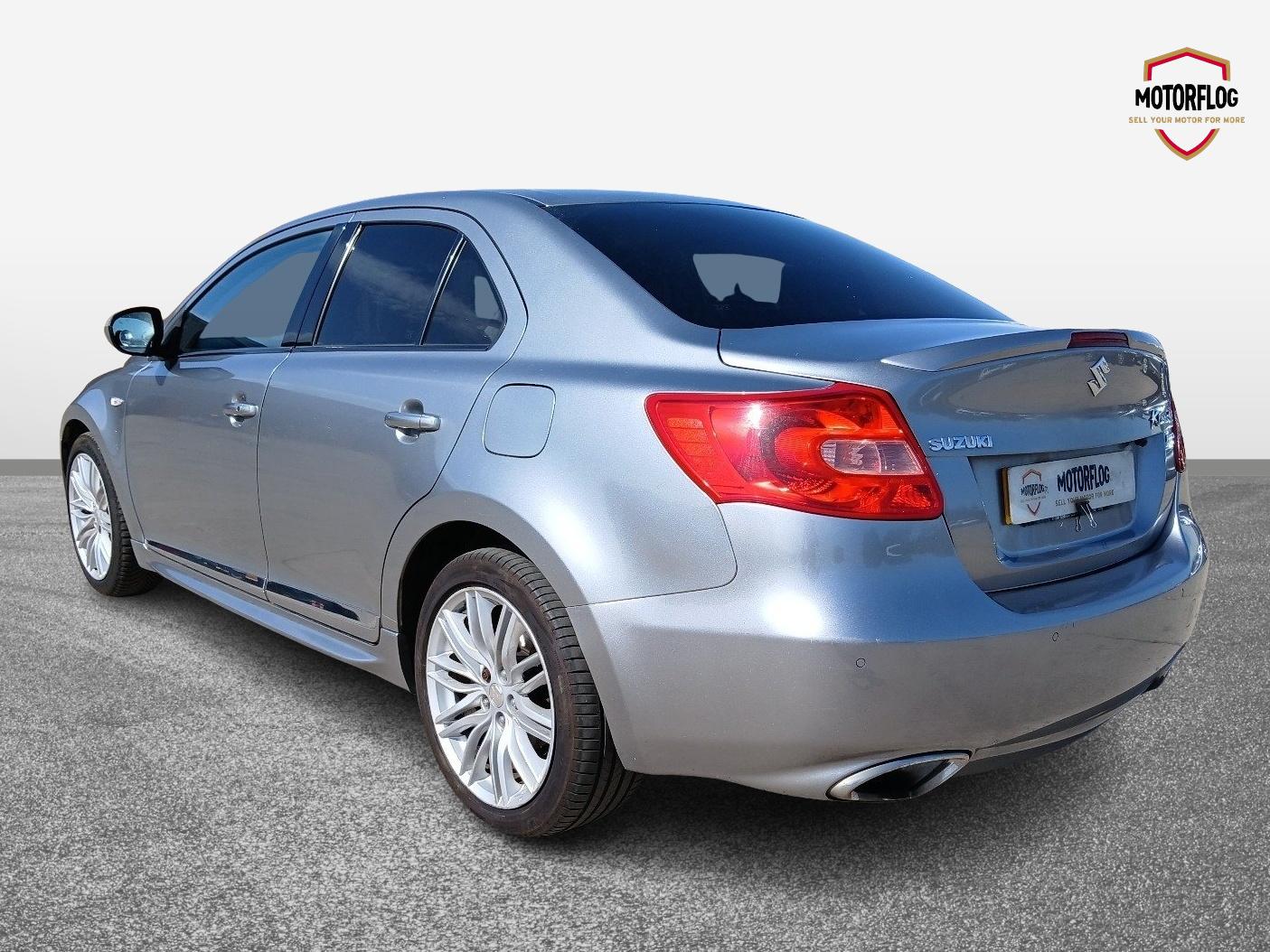 Suzuki Kizashi Sport CVT - Image 3