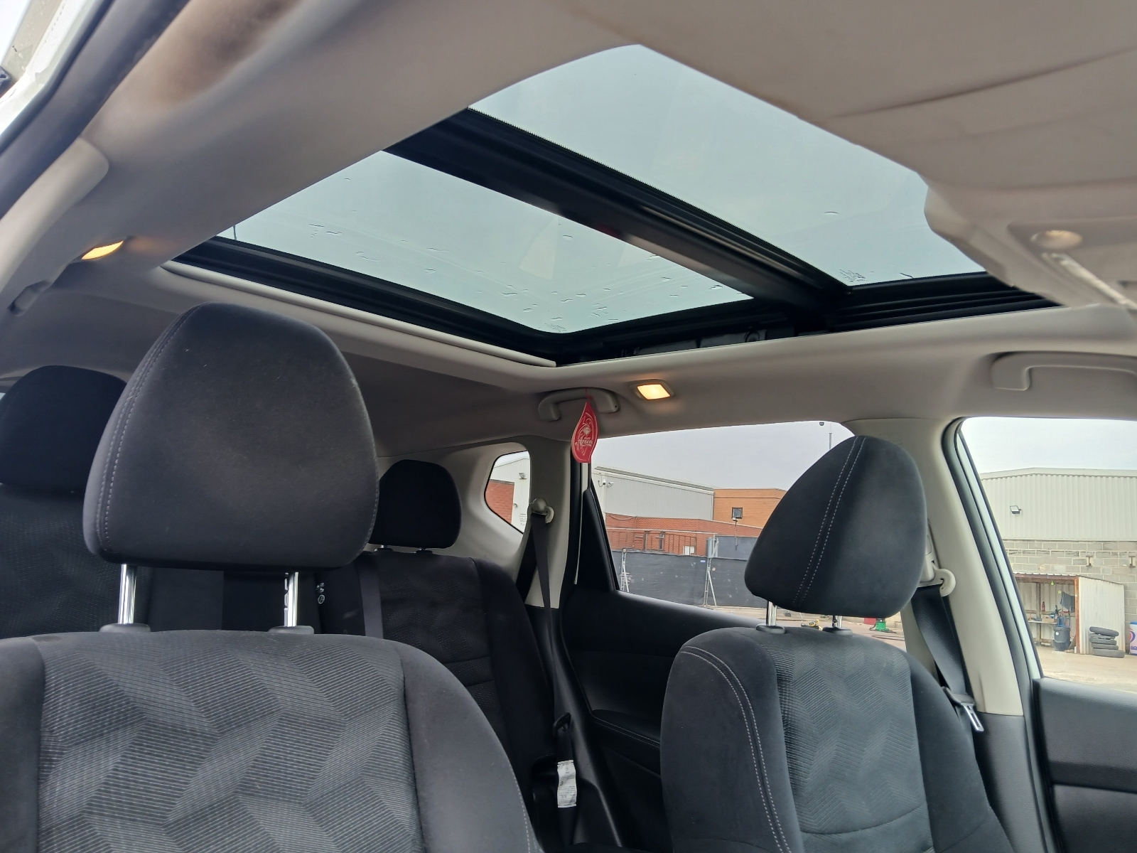 Nissan X-trail N-vision Dig-t - Image 8