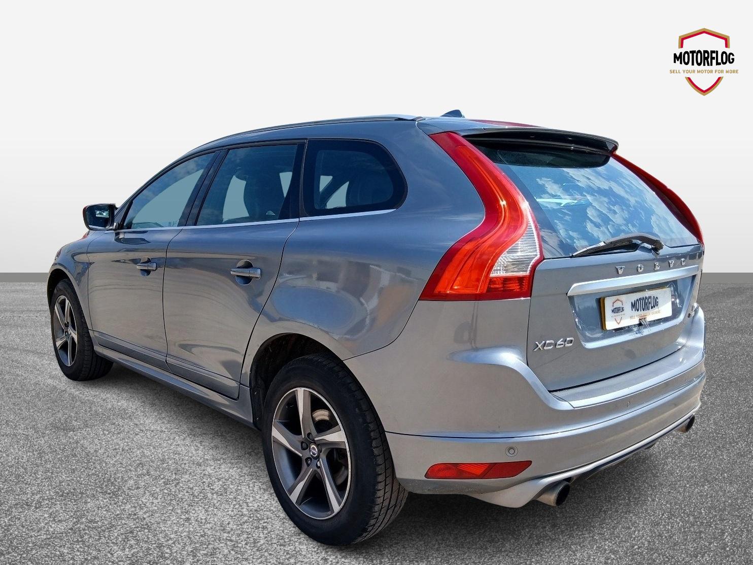 Volvo Xc60 R-design Luxury Nav D4 - Image 3