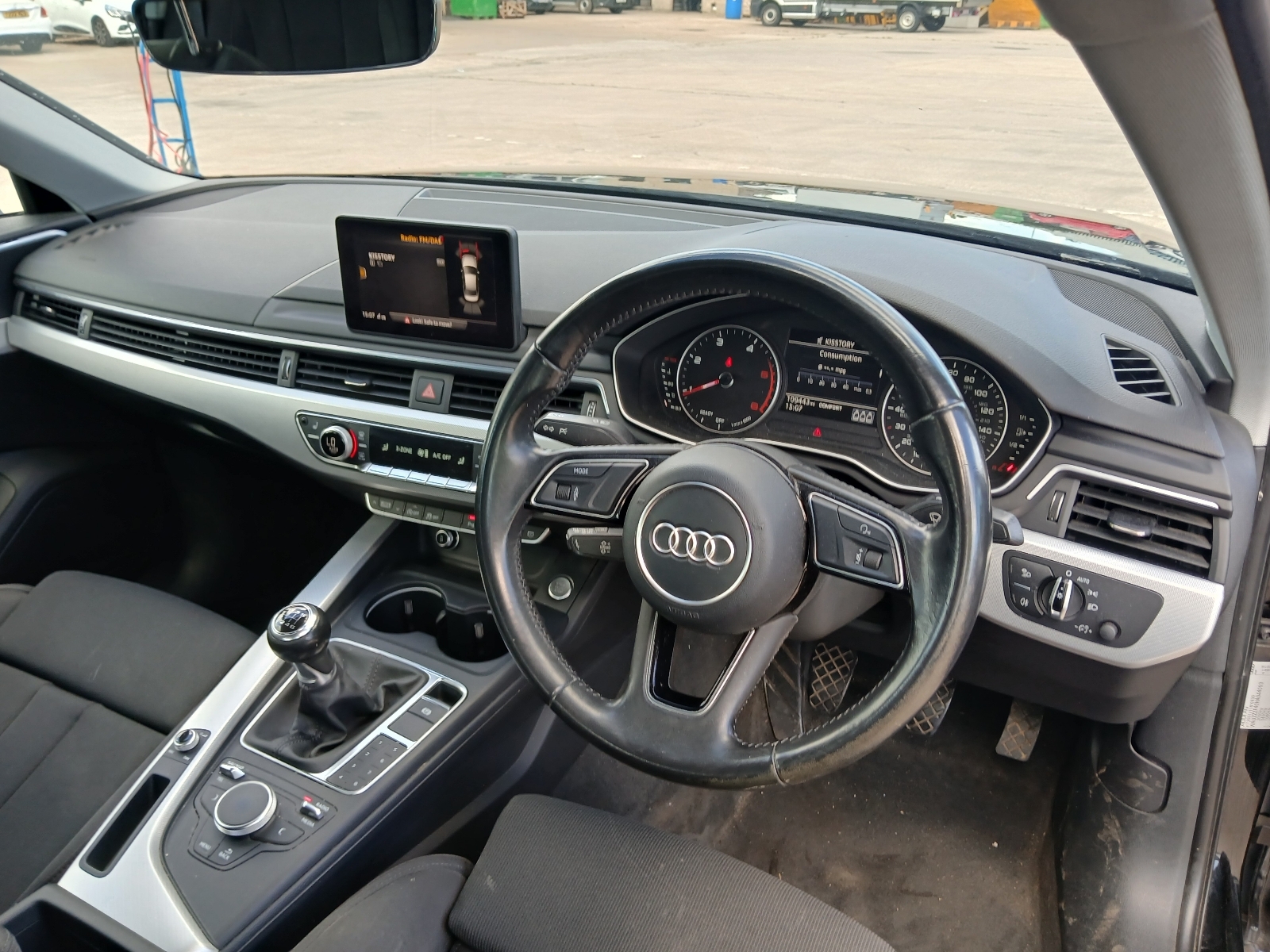 Audi A4 SE Ultra TDI - Image 8