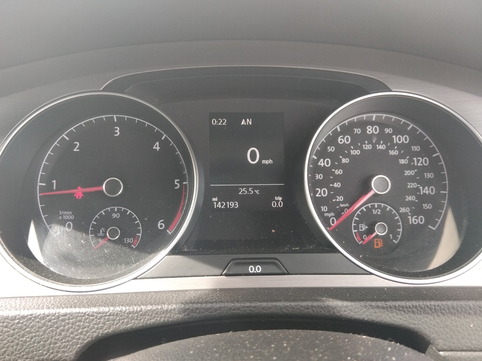 Volkswagen Golf Match Edition TDI Bluemotion Technology - Image 8