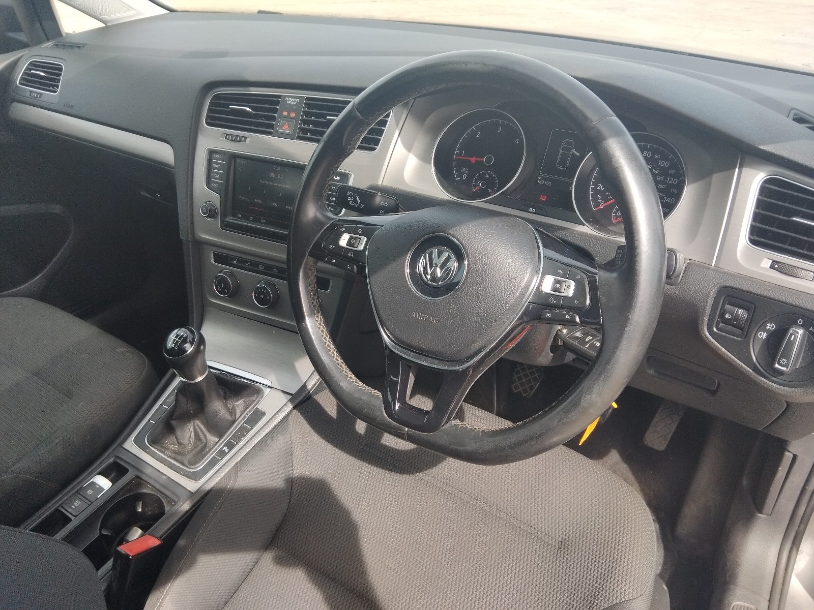 Volkswagen Golf Match Edition TDI Bluemotion Technology - Image 9