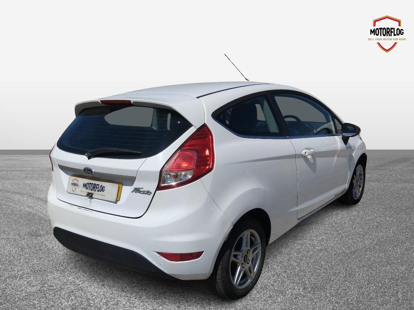 Ford Fiesta Zetec - Image 5