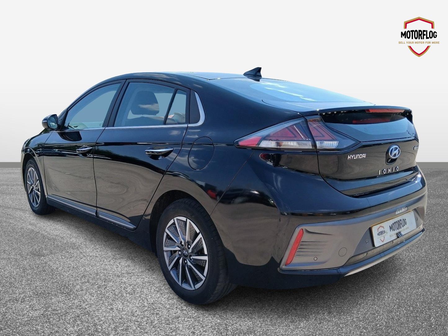 Hyundai Ioniq Premium BEV - Image 3