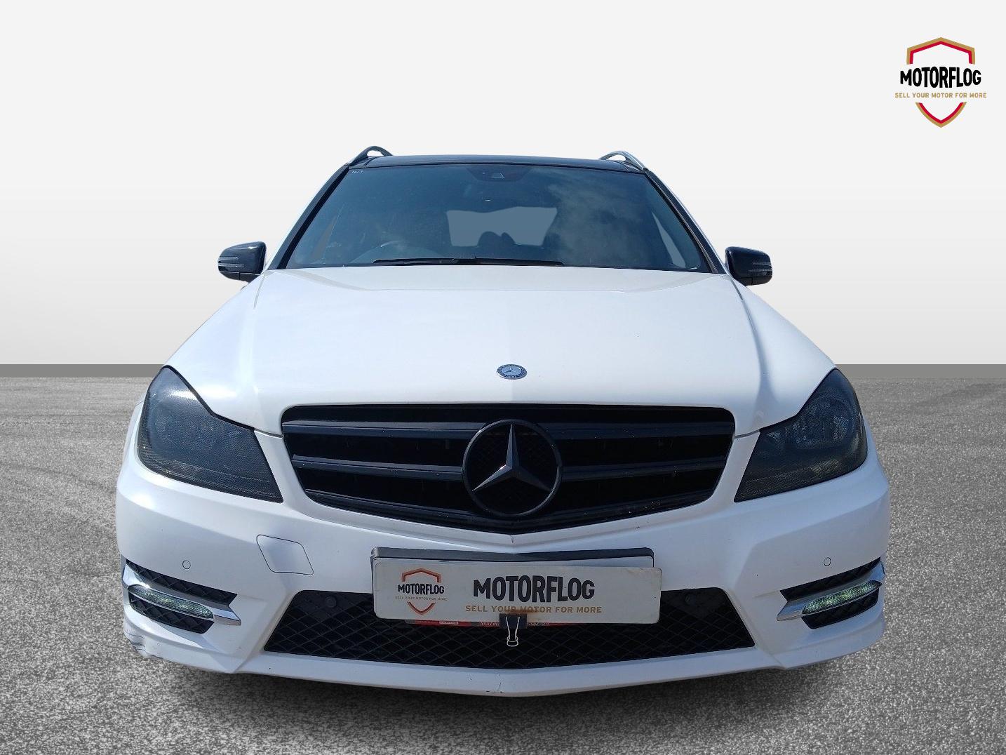 Mercedes-Benz C220 AMG Sport Edition Premium+ Cdi Auto - Image 6