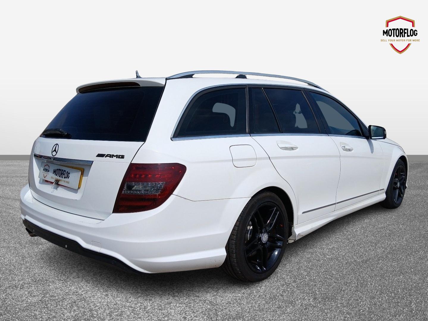 Mercedes-Benz C220 AMG Sport Edition Premium+ Cdi Auto - Image 5