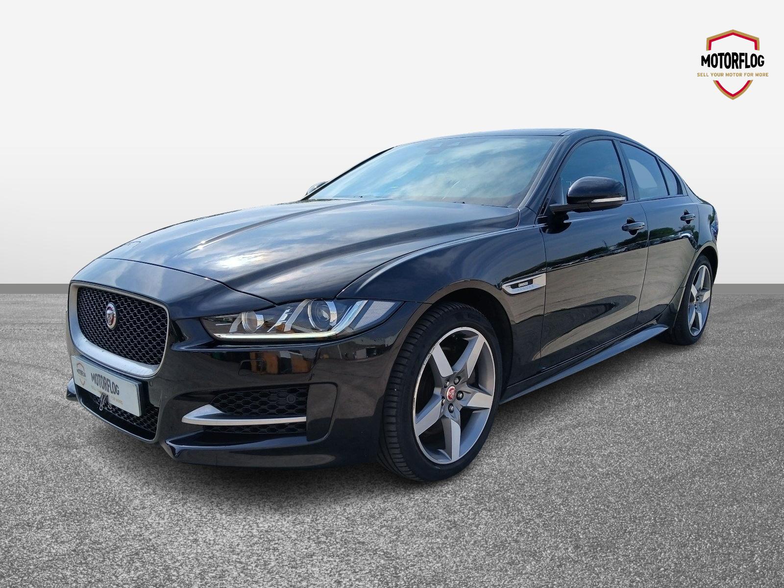 Jaguar Xe R-sport D AWD Auto - Image 4