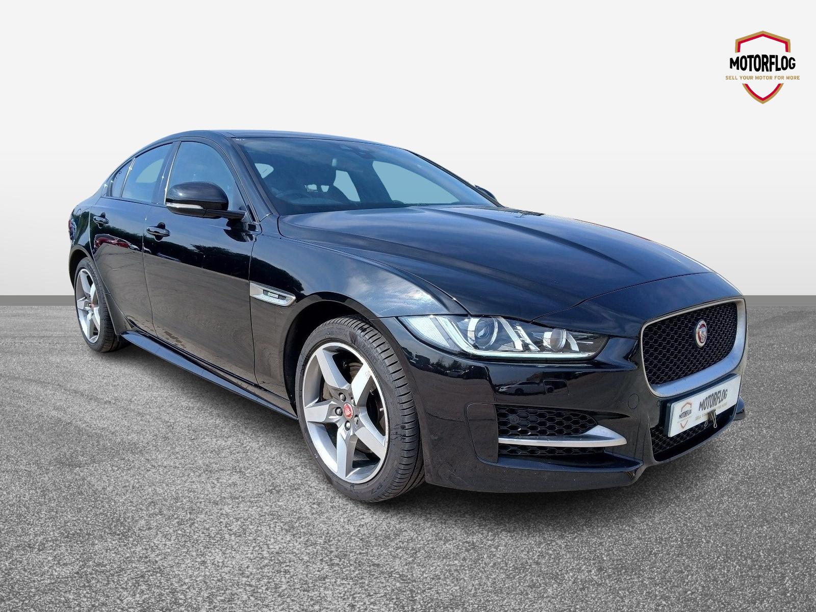Jaguar Xe R-sport D AWD Auto