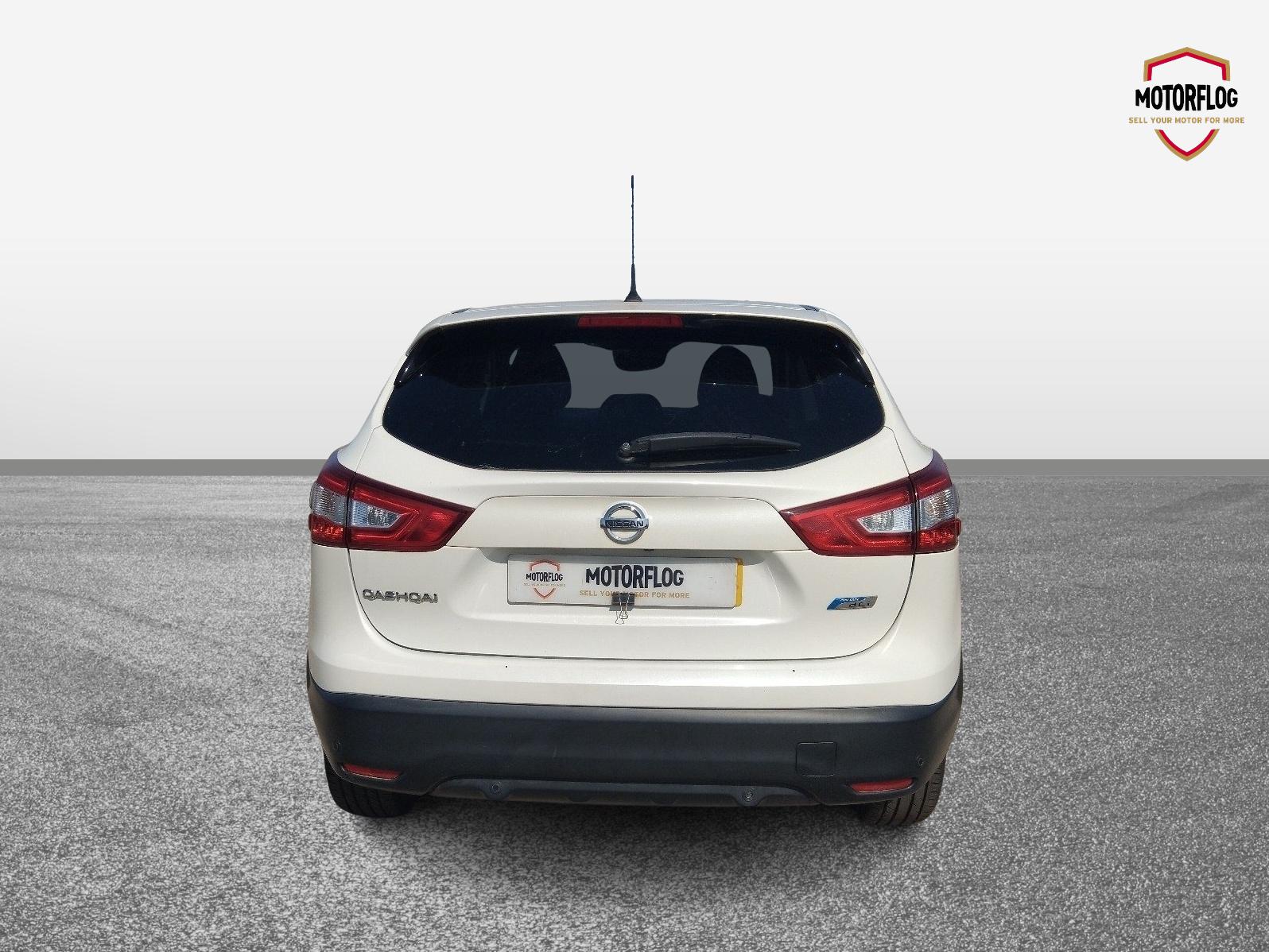 Nissan Qashqai Acenta Premium Dci CVT - Image 7