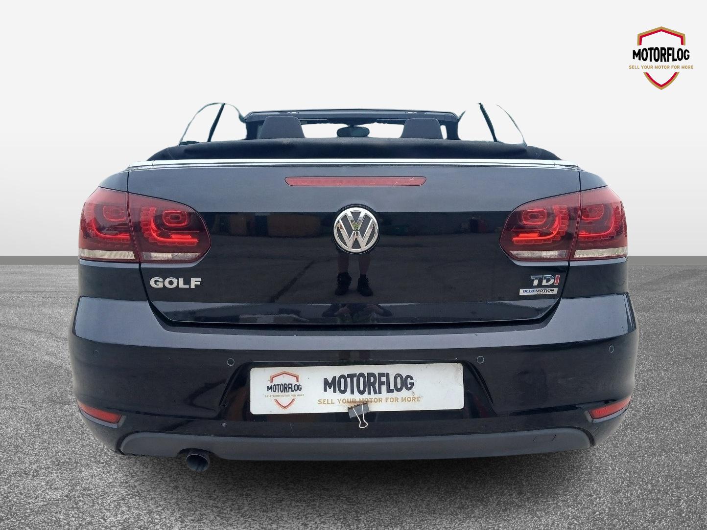 Volkswagen Golf S Bluemotion Technology TDI - Image 7
