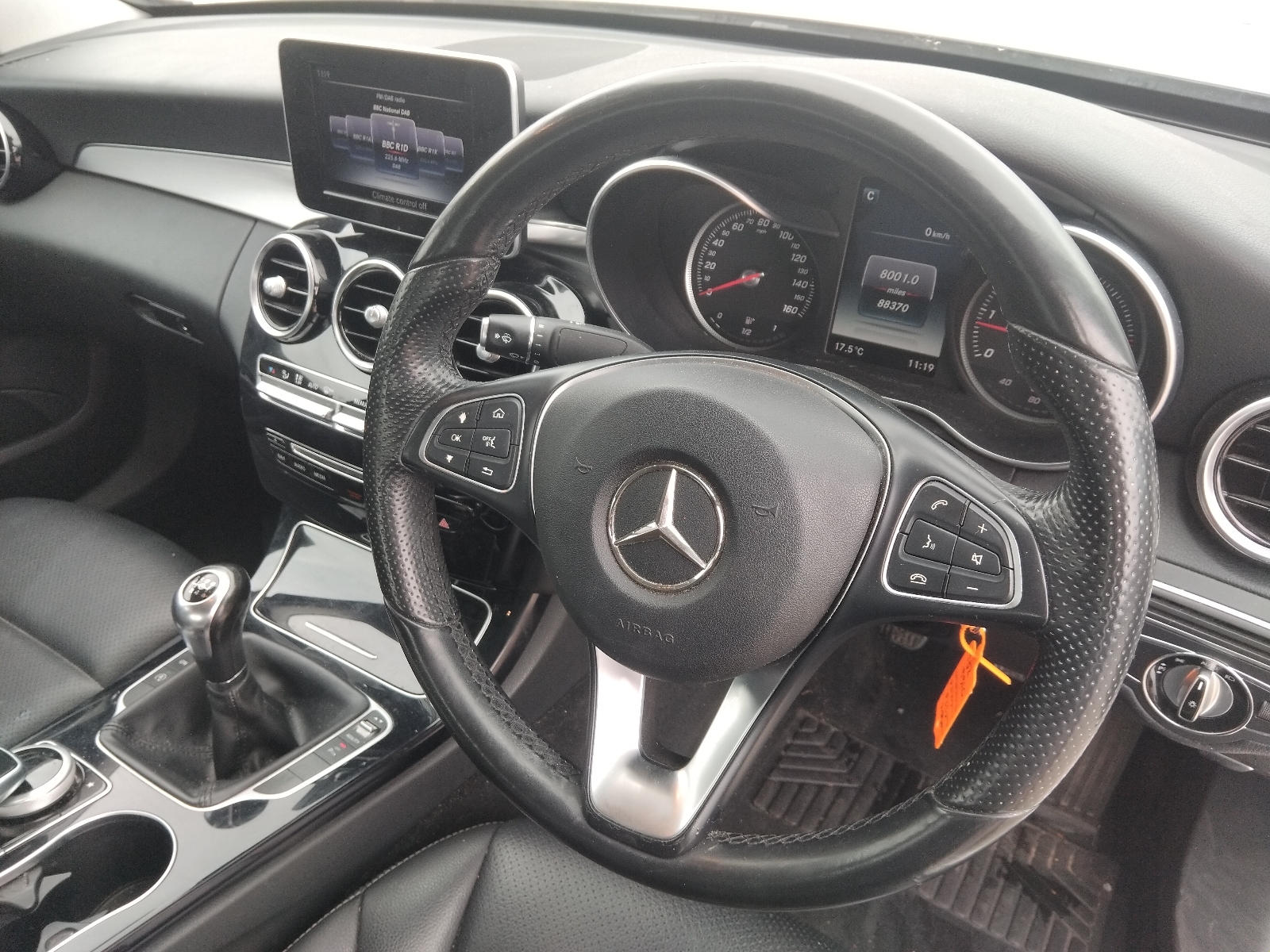 Mercedes-Benz C220 Sport Bluetec - Image 8