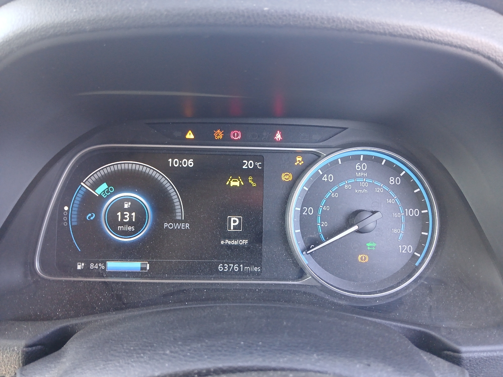 Nissan Leaf Takna - Image 9