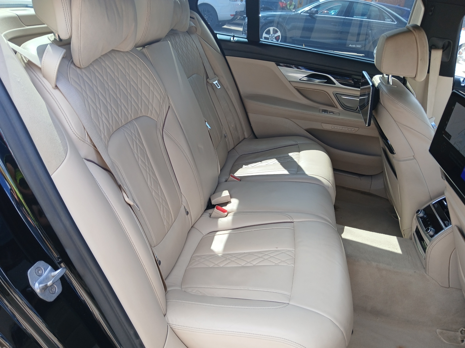 Bmw 740le Xdrive M Sport Auto - Image 13