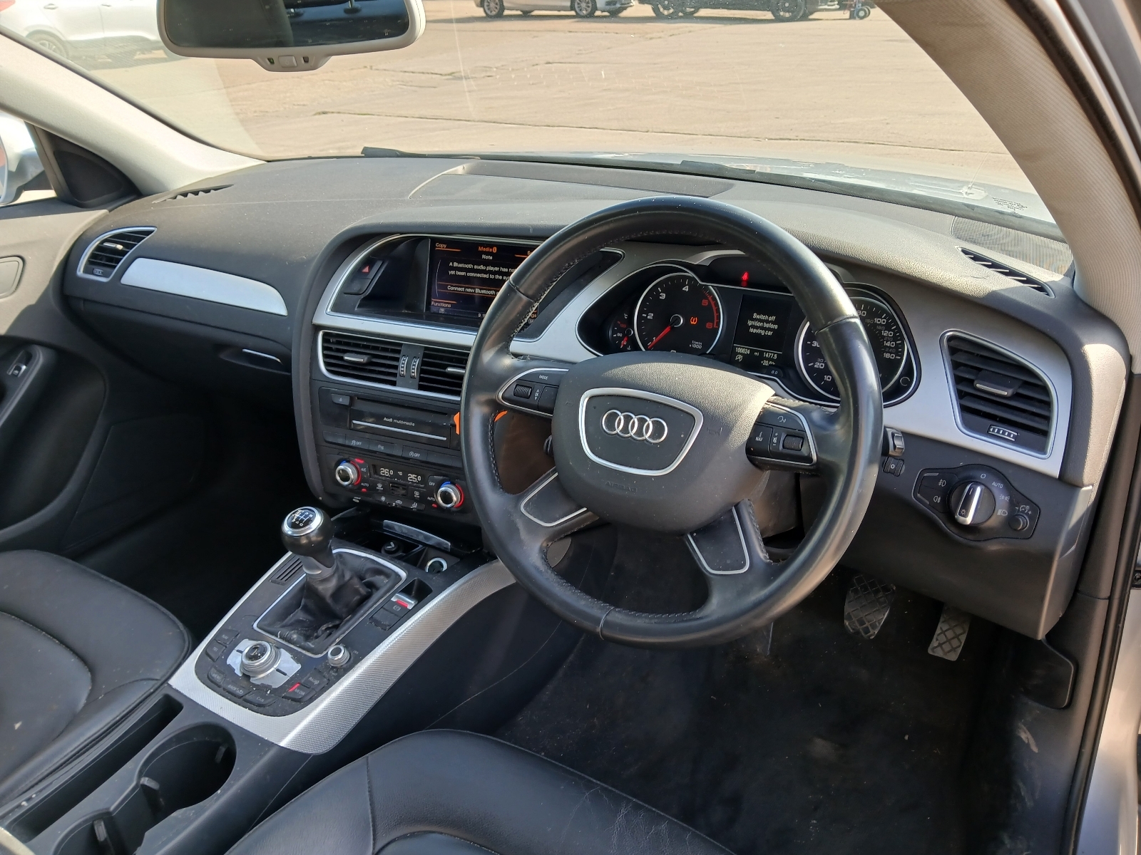 Audi A4 SE Technik TDI - Image 8
