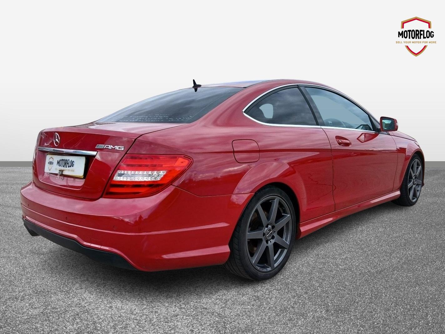 Mercedes-Benz C250 AMG Sport Cdi Blueefficiency - Image 5
