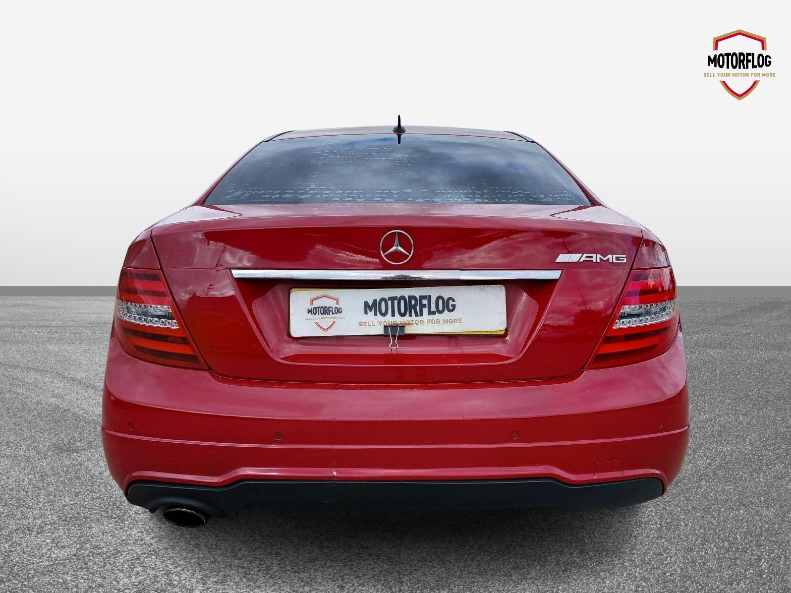 Mercedes-Benz C250 AMG Sport Cdi Blueefficiency - Image 7