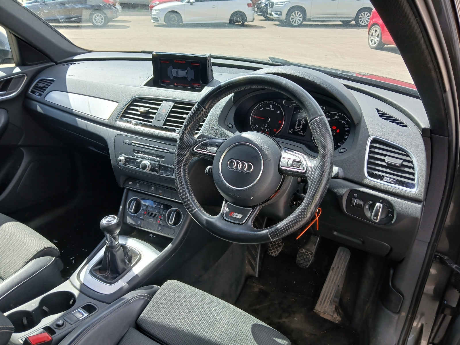 Audi Q3 S Line Edition TDI - Image 8