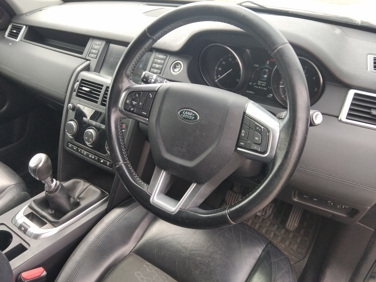 Land Rover Discovery Sport Special Edition Pure TD4 - Image 9