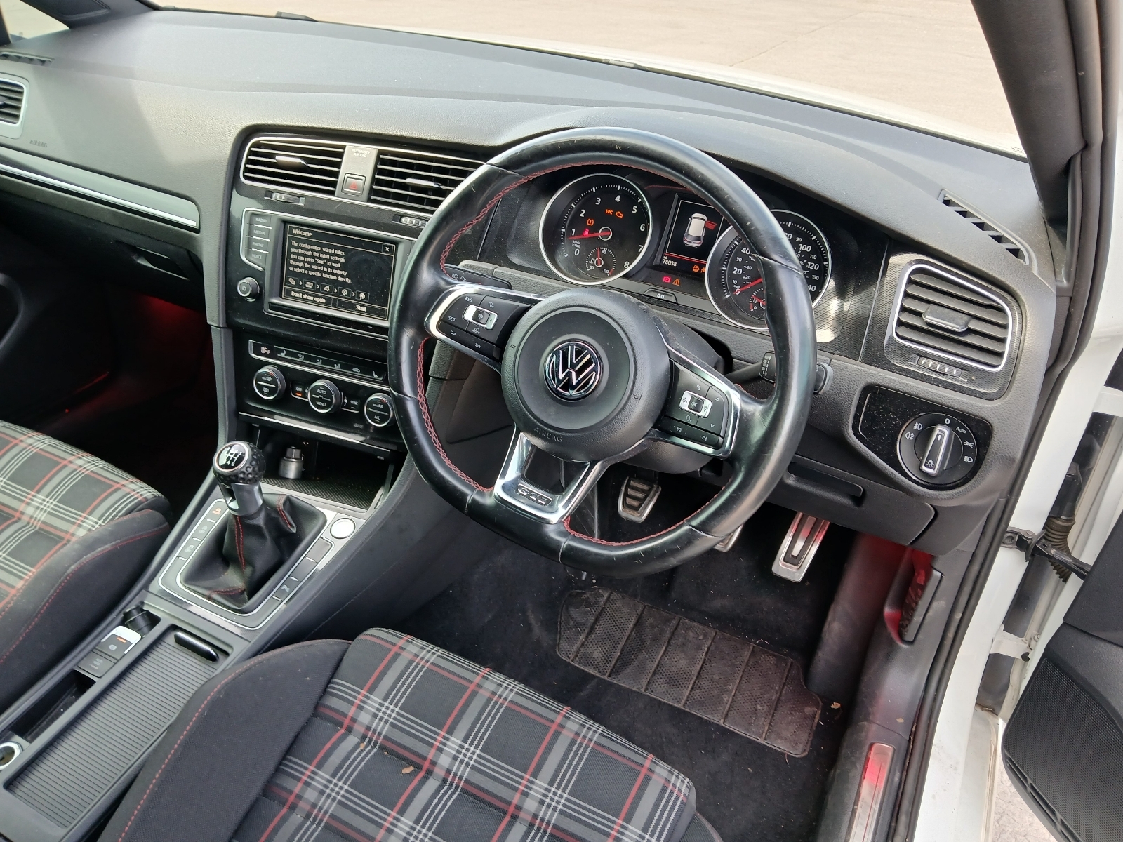 Volkswagen Golf Gti - Image 8