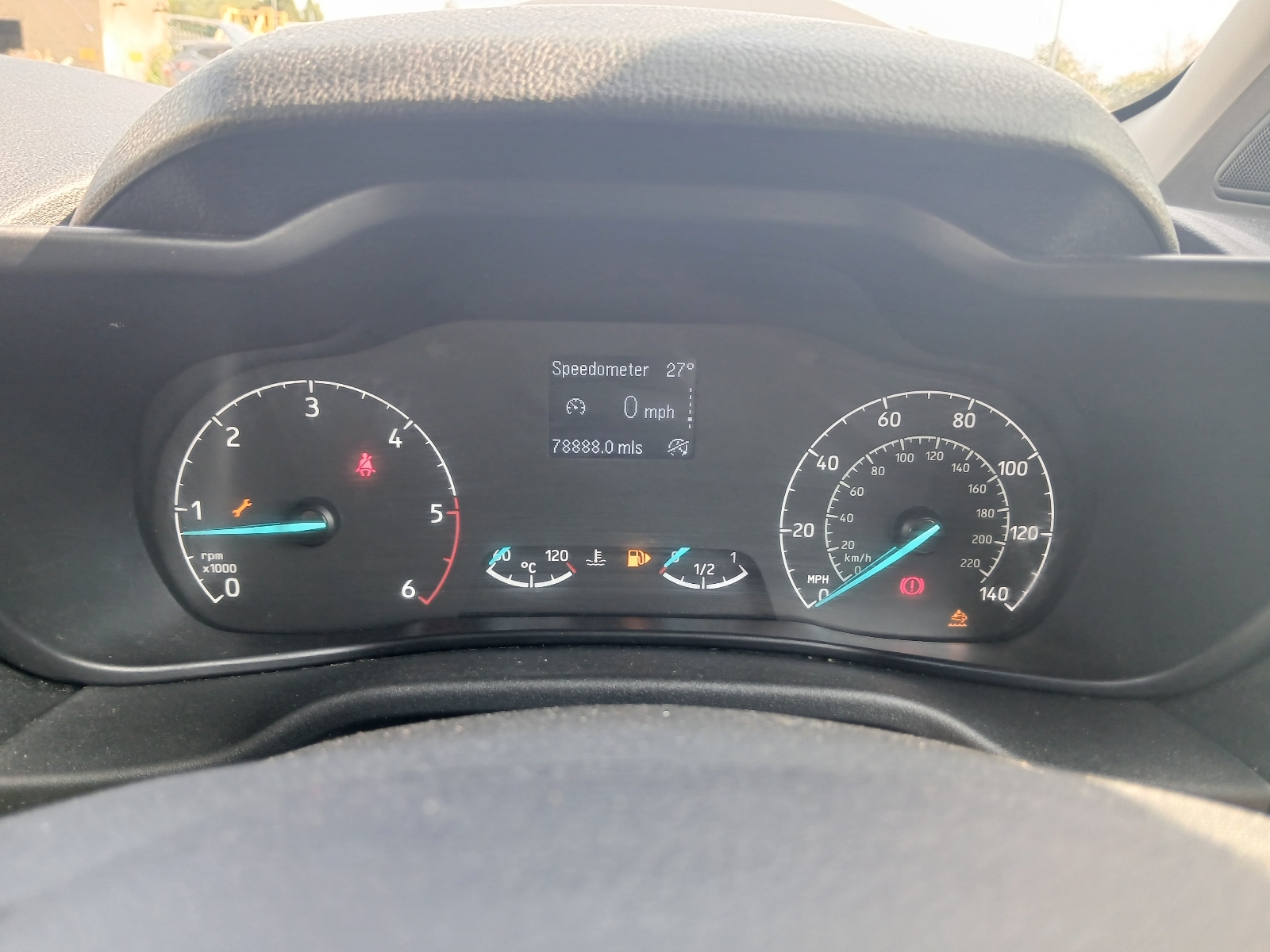 Ford Transit Connect 220 Leader Ecoblue - Image 8