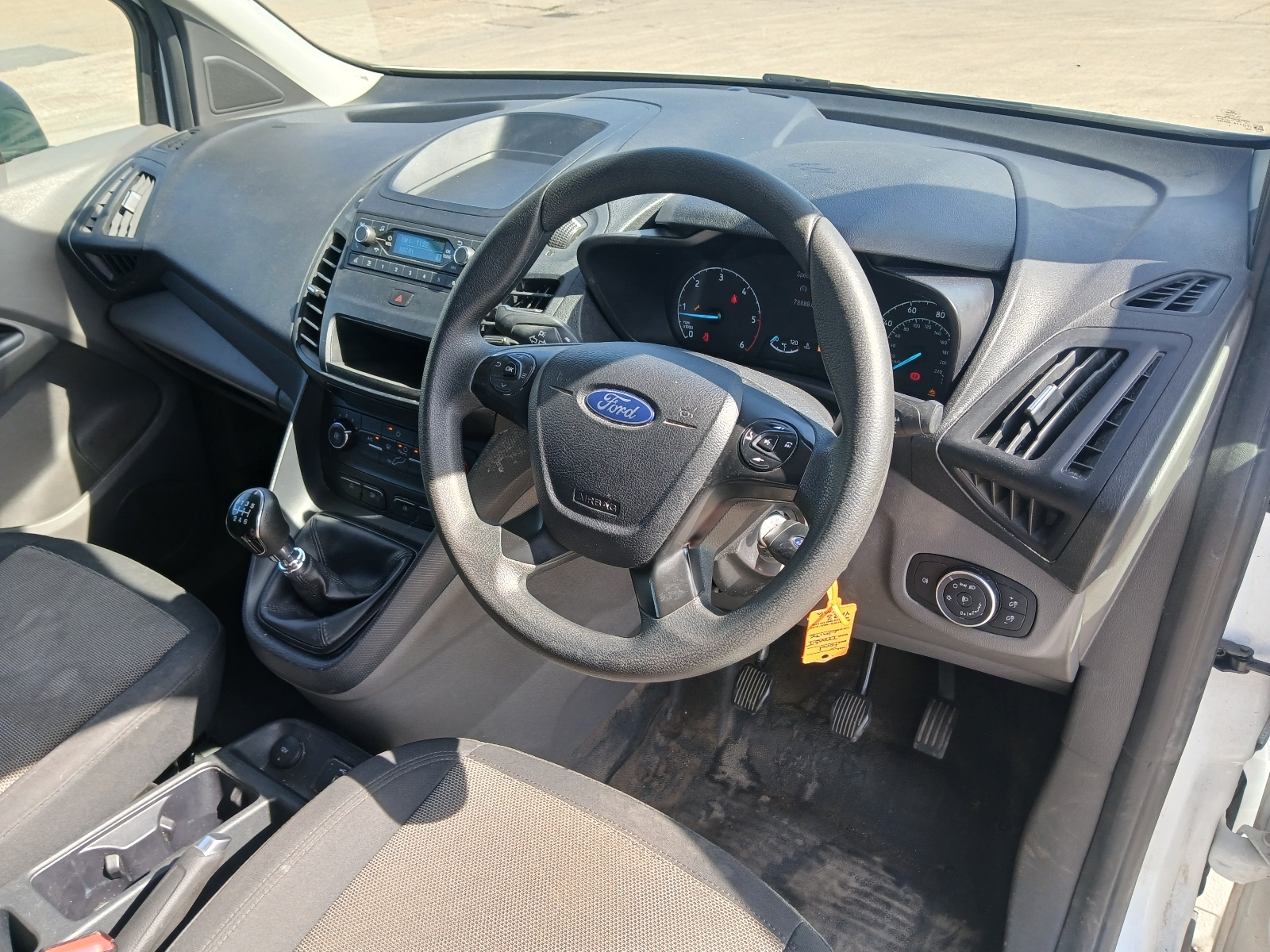 Ford Transit Connect 220 Leader Ecoblue - Image 7