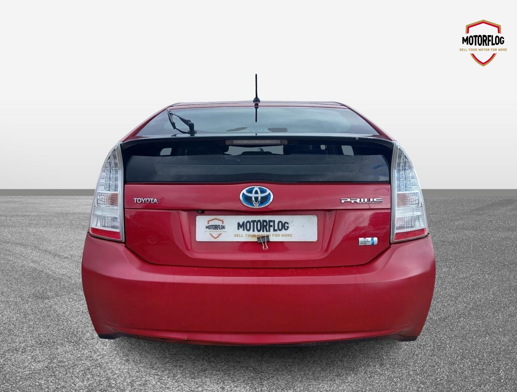 Toyota Prius T Spirit Vvt-i CVT - Image 6