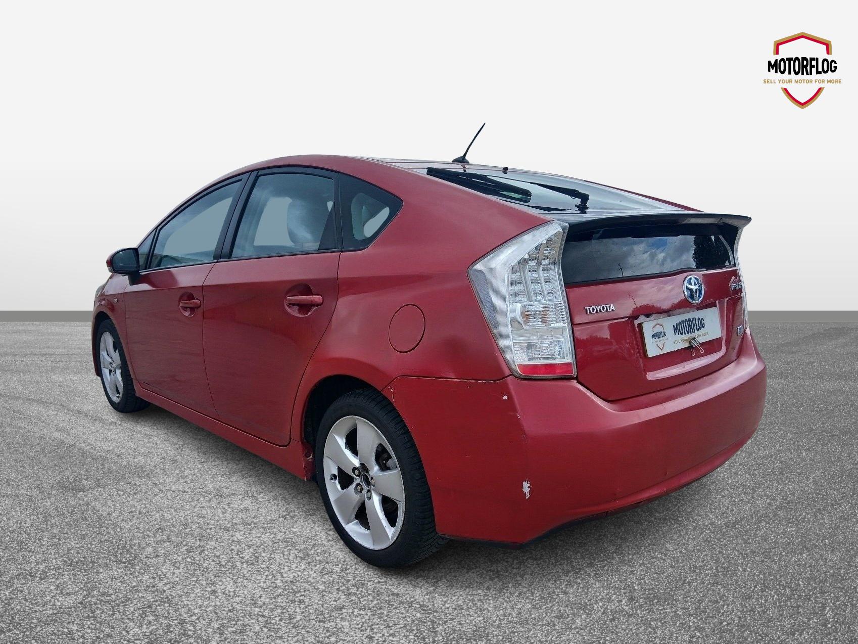 Toyota Prius T Spirit Vvt-i CVT - Image 4