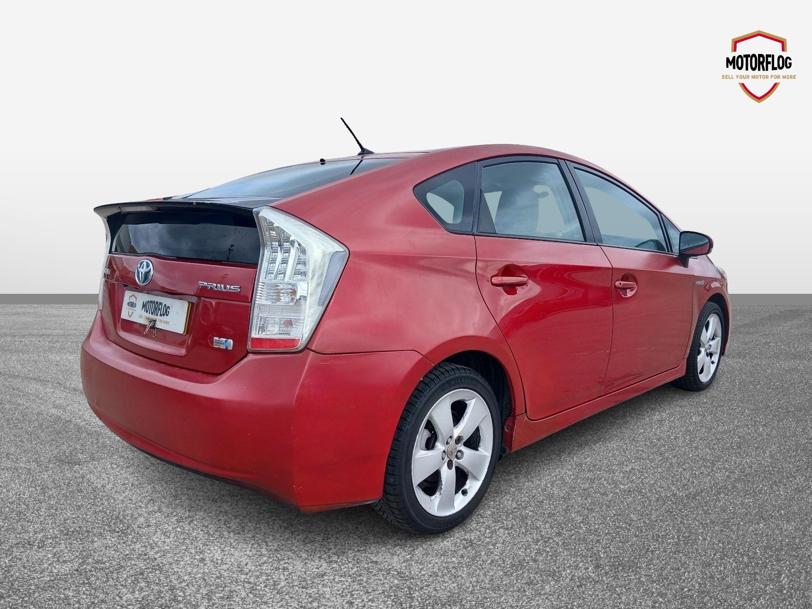 Toyota Prius T Spirit Vvt-i CVT - Image 3